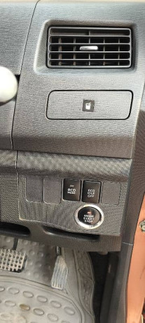 daihatsu-move-custom-turbo-top-of-the-line-big-15