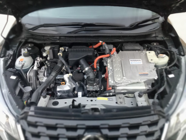 nissan-kicks-x-e-power-hybrid-big-13