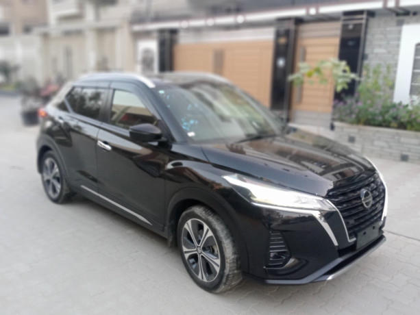 nissan-kicks-x-e-power-hybrid-big-4