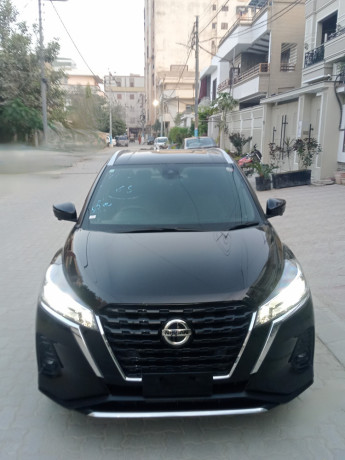 nissan-kicks-x-e-power-hybrid-big-2