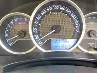toyota-corolla-gli-2017