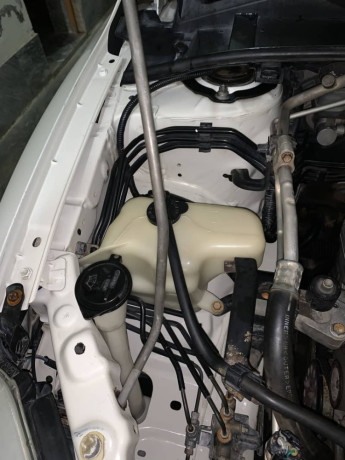 toyota-corolla-2013-model-big-12