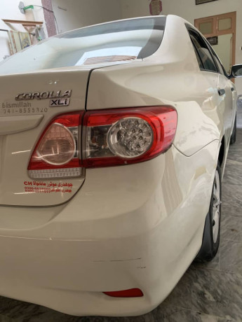 toyota-corolla-2013-model-big-7
