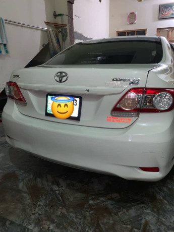 toyota-corolla-2013-model-big-11