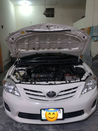 toyota-corolla-2013-model-big-3