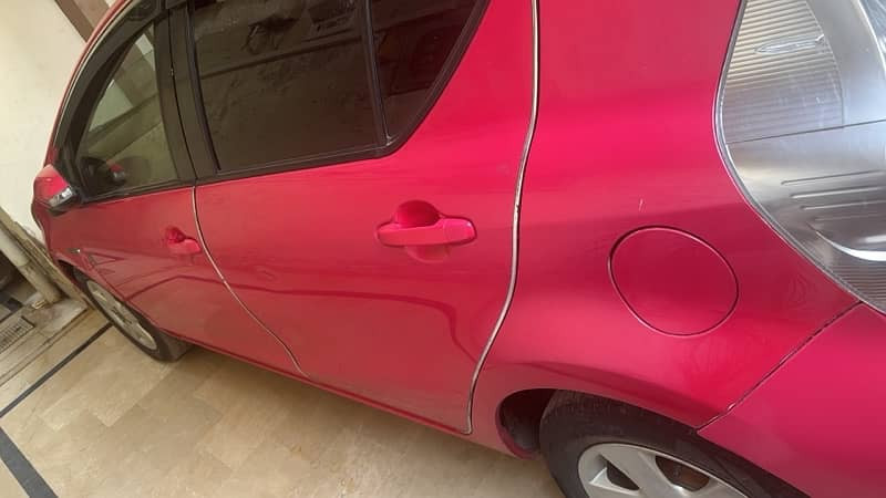 toyota-aqua-201417-excellent-condition-03266062626-big-2