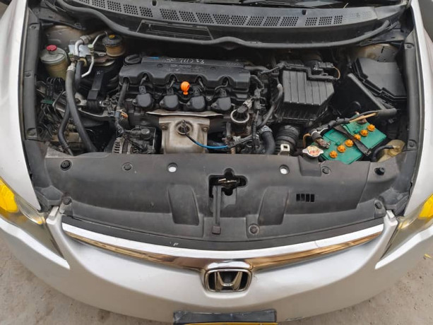 honda-civic-vti-oriel-prosmatec-2010-big-12
