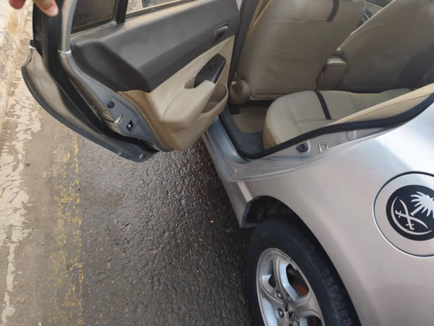 honda-civic-vti-oriel-prosmatec-2010-big-6