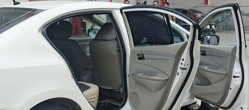 honda-city-ivtec-2019-big-7