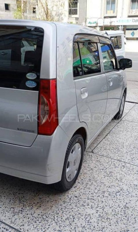 nissan-pino-2007-big-7