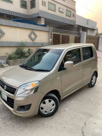 suzuki-wagon-r-2017-big-14