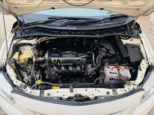 toyota-corolla-xli-2009-big-7
