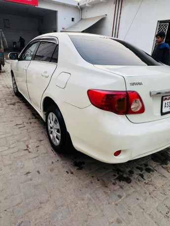 toyota-corolla-xli-2009-big-3