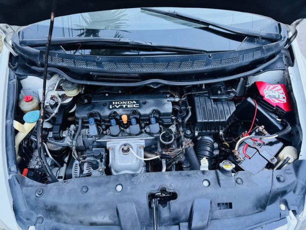 honda-civic-reborn-full-option-big-8