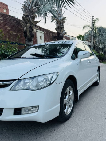 honda-civic-reborn-full-option-big-2
