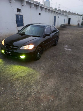 honda-civic-vti-prosmatec-2005-big-1