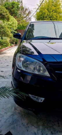 honda-civic-vti-prosmatec-2005-big-4