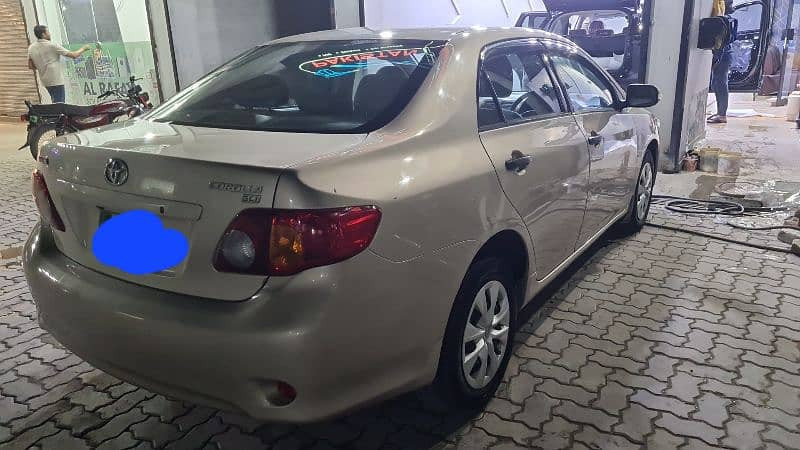 toyota-corolla-gli-2009-big-2