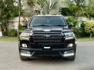 toyota-land-cruiser-v8-zx-wald-202025