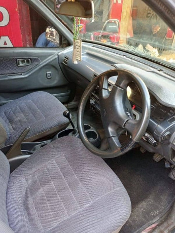 daihatsu-charade-1997-big-6
