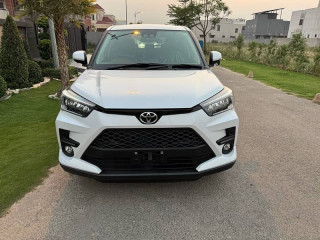 toyota-raize-z-package-45-grade-2020-with-360-bsm