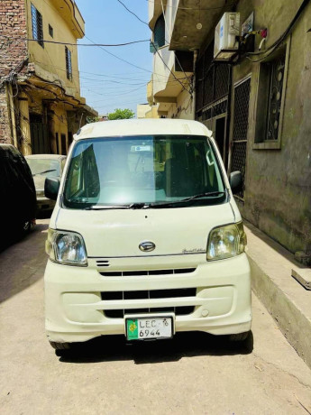daihatsu-hijet-big-0