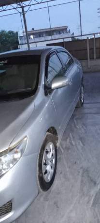 toyota-corolla-gli-2009-big-17