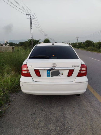 toyota-premio-2004-big-5