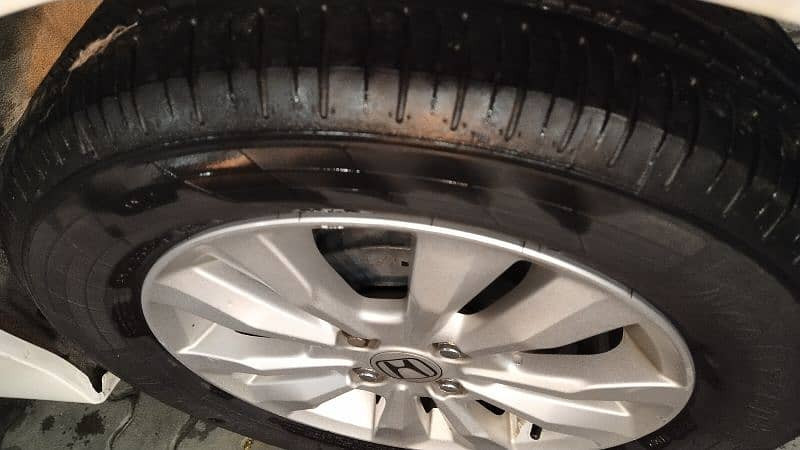 honda-city-aspire-prosmatec-2016-model-total-genuine-condition-big-7