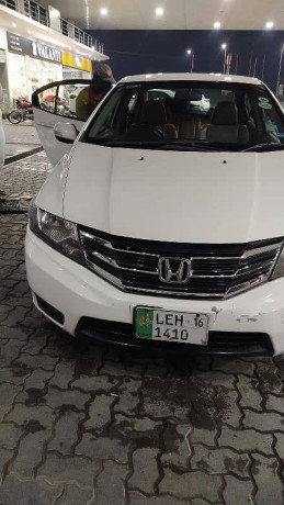 honda-city-aspire-prosmatec-2016-model-total-genuine-condition-big-5