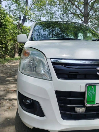 suzuki-wagon-r-2018-big-1