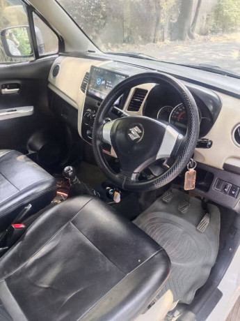 suzuki-wagon-r-2018-big-10
