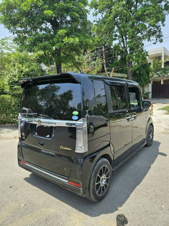 honda-n-box-custom-2015-big-7