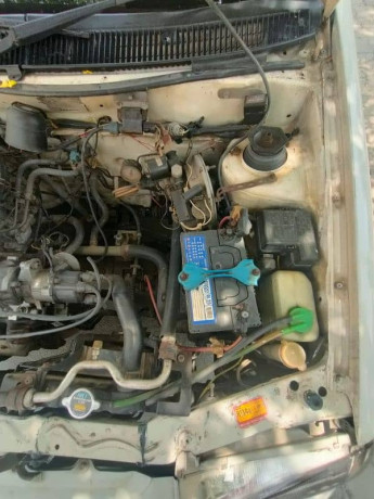 suzuki-cultus-vxr-2006-family-used-big-9