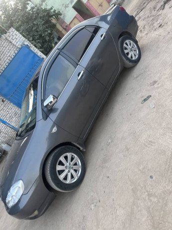 toyota-corola-gli-2006-big-3