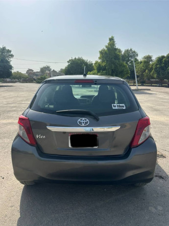 toyota-vitz-1114-big-12