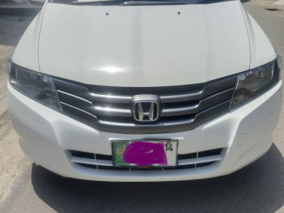 honda-city-ivtec-13-prosmetic-2014-model-excellent-condtion