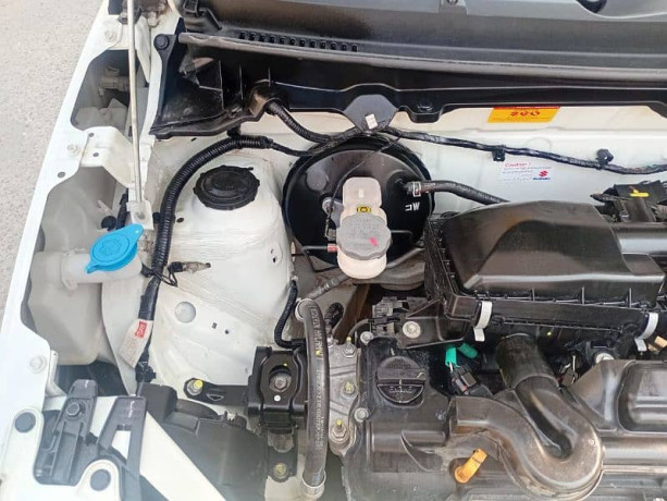suzuki-alto-2024-big-13