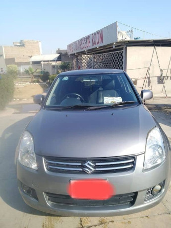 suzuki-swift-2012-13-dlx-big-0