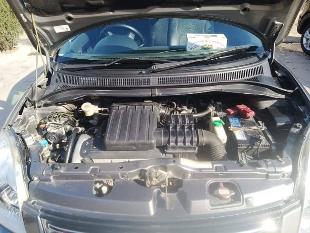 suzuki-swift-2012-13-dlx-big-2