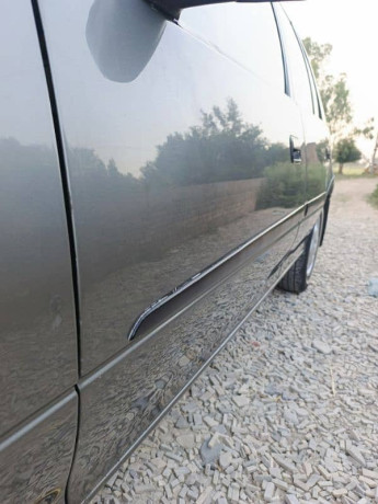 suzuki-cultus-vxr-2014-big-3