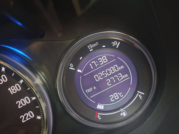 honda-city-12-cvt-big-7