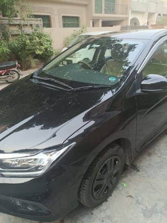 honda-city-12-cvt-big-4