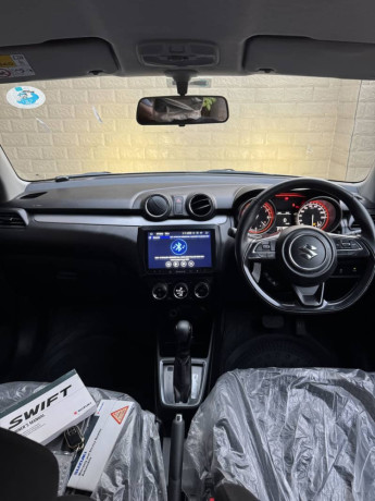 suzuki-swift-glx-2024-white-100-original-b2b-big-15