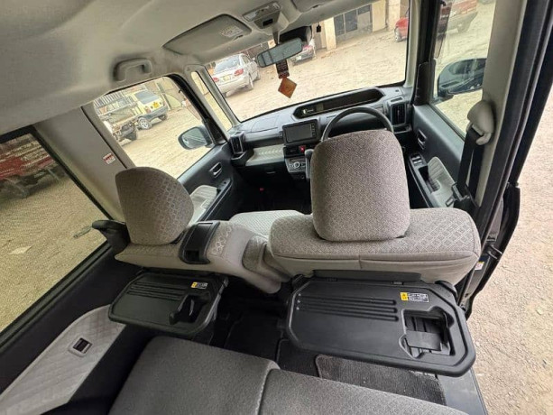 daihatsu-tanto-2021-big-7