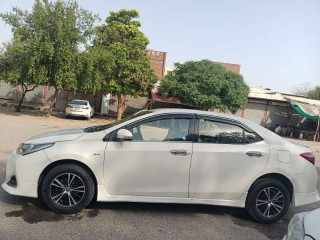 toyota-corolla-gli-2017