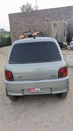 daihatsu-cuore-2008-big-3