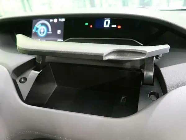 nissan-serena-e-power-highway-star-20212024-big-7