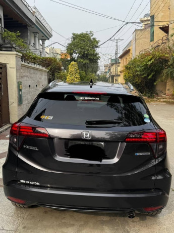 honda-vezel-hybrid-z-2016-honda-sensing-like-brand-new-condition-big-12