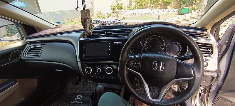 honda-city-2022-big-4